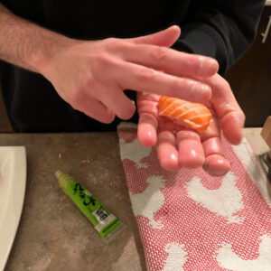 Making nigiri - salmon