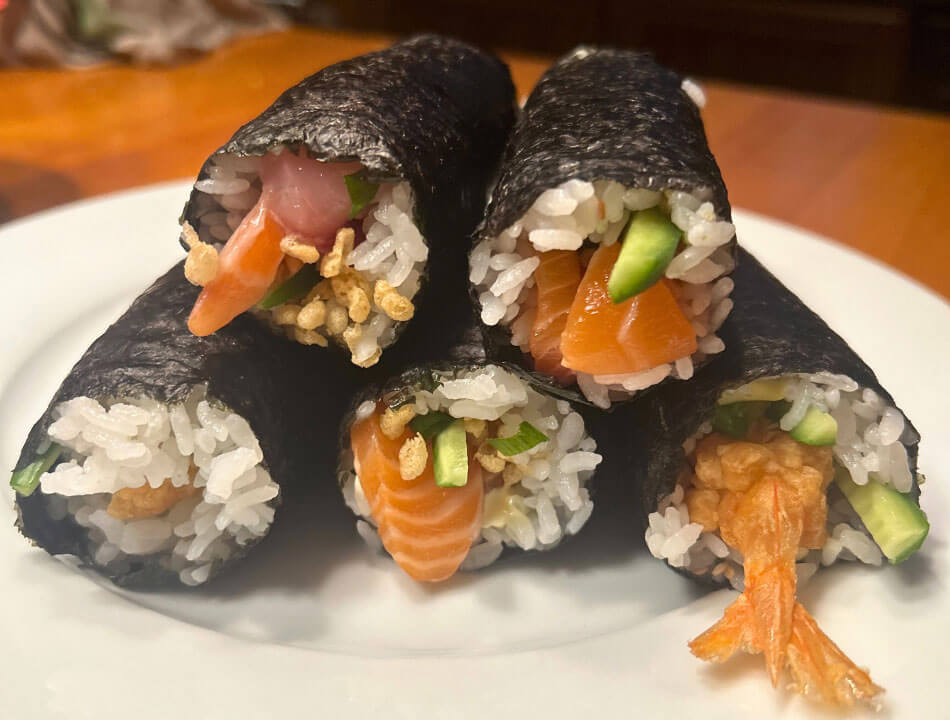 How to Make Futomaki Sushi